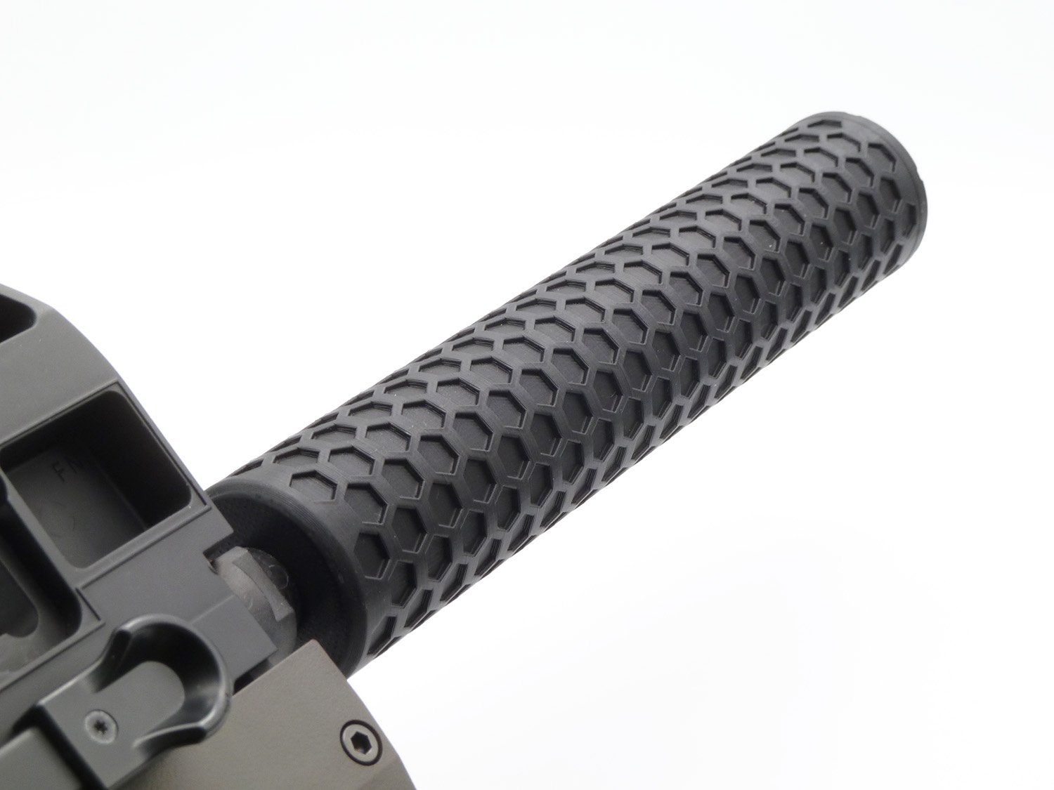 Hex-Pattern Cylindrical Silencer, attached to a P90